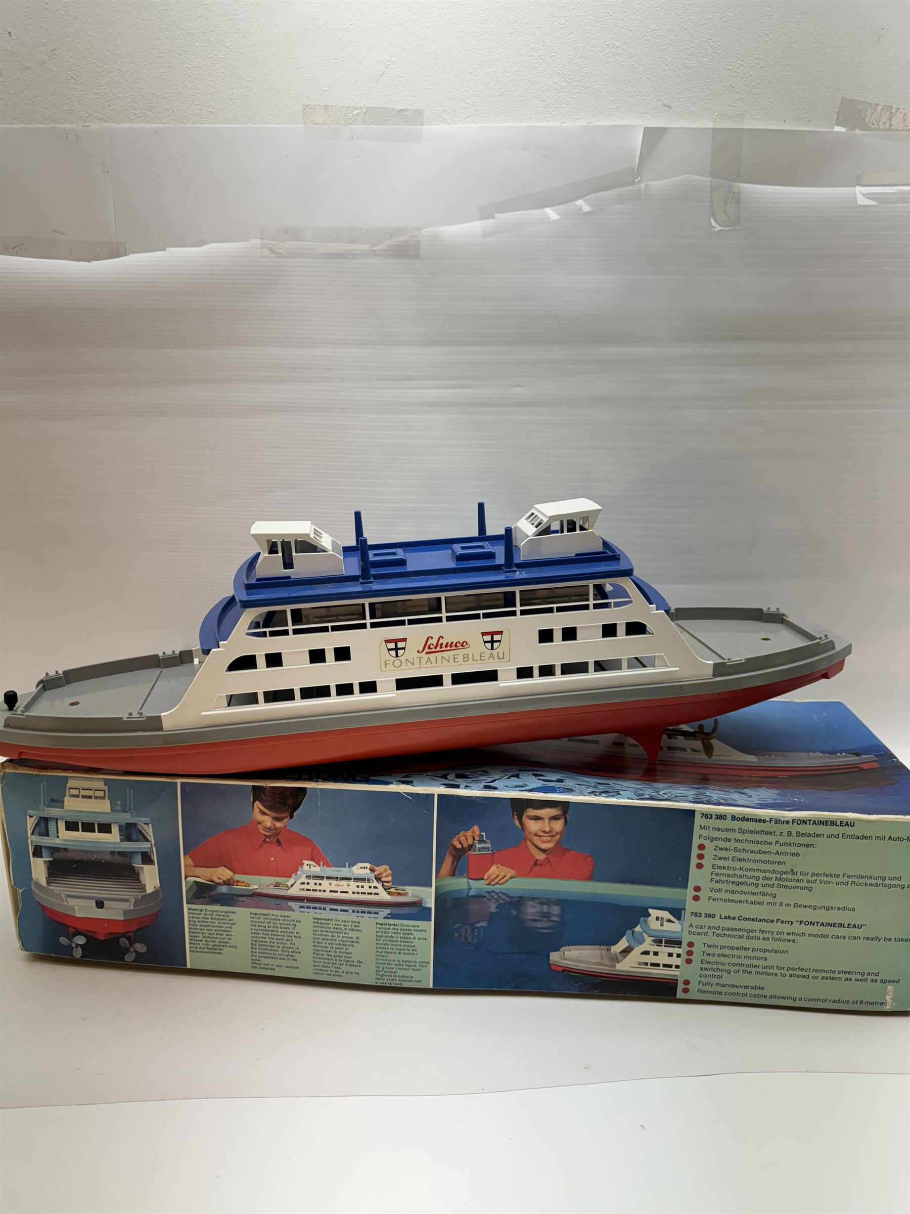Schuco battery operated remote control model of a boat, Bondensee Fahre (Lake Constance Ferry) 'Fontainbleau', model no 763 380, boxed