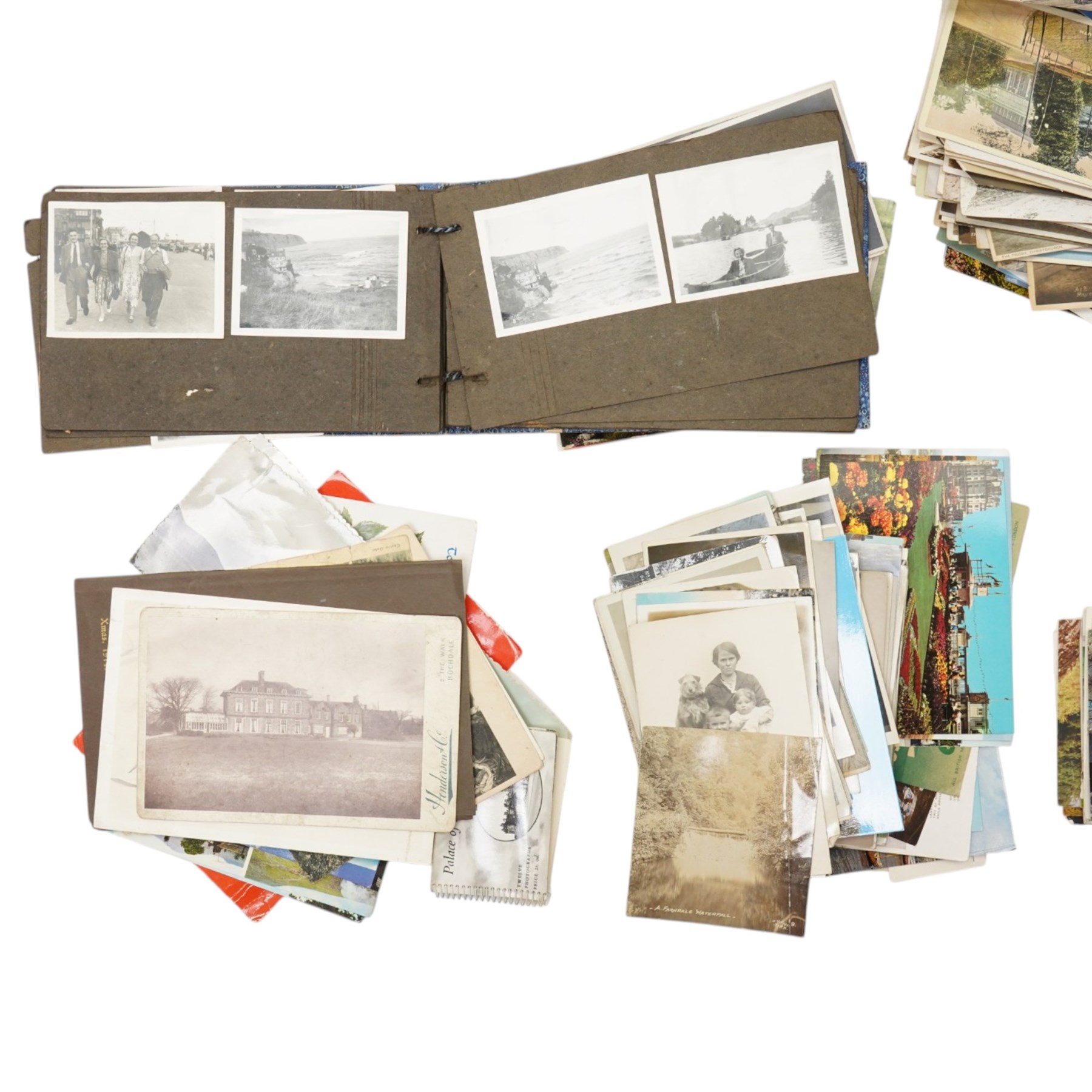 Family collection of 20th century post and greetings cards including a number of Kirkbymoorside, Farndale and other local views and occasions circa 1930s, 1930s birthday cards etc