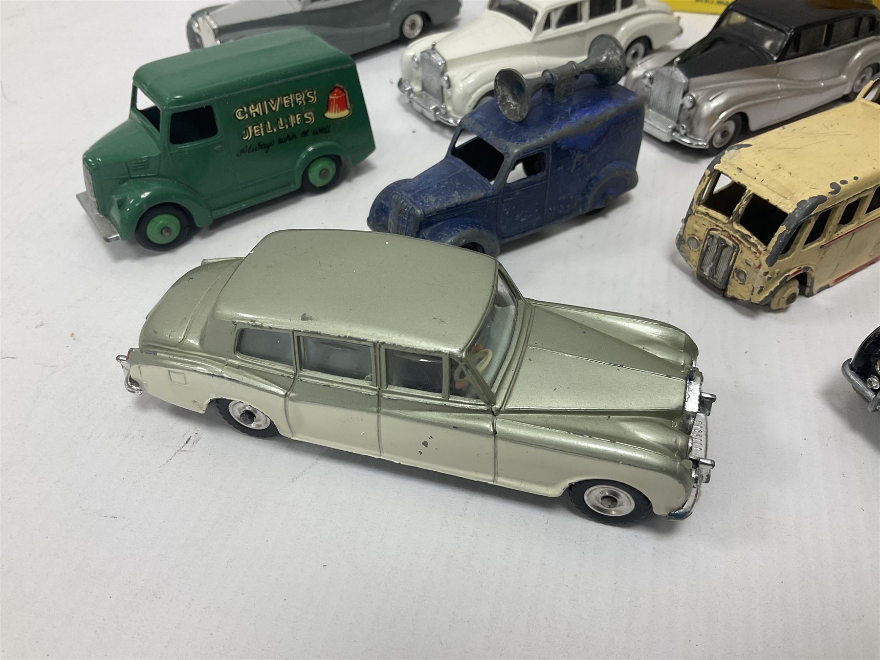 Dinky/Corgi - Dinky Bedford 10cwt Van ‘Kodak’ no.480, boxed; Corgi Bentley Continental Sports Saloon no.224 in replica box; along with further loose, playworn and repainted models to include Dinky Rolls-Royce Silver Wraith and Phantom V models etc 