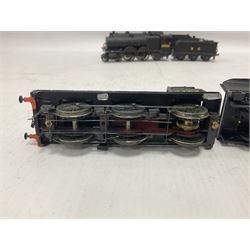‘00’ gauge - three kit built locomotive and tenders comprising Class D21 4-4-0 no.1242 finished in NER black with LNER tender; Class C4 4-4-2 no.5262 finished in LNER black; Coal Engines Class 0-6-0 no.2408 finished in black with Millholme Models LNER tender (3) 