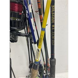 Large collection of part fishing rods and reels, maker's including Silstar, Dynabraid and Madfish, etc 