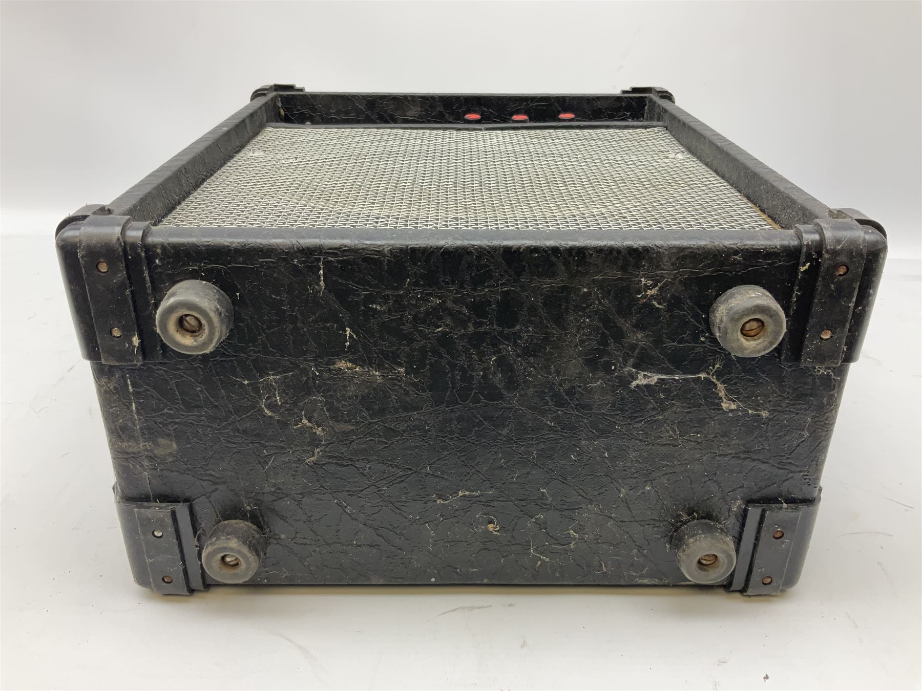 Starsound electric guitar with ‘sound city’ amp