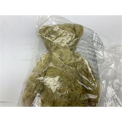 Modern Steiff 'Classic 1920 teddy bear' No.000737 with growler mechanism H35cm; unboxed but has labels