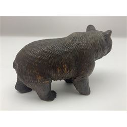 Black forest style carved wooden bear, H12cm