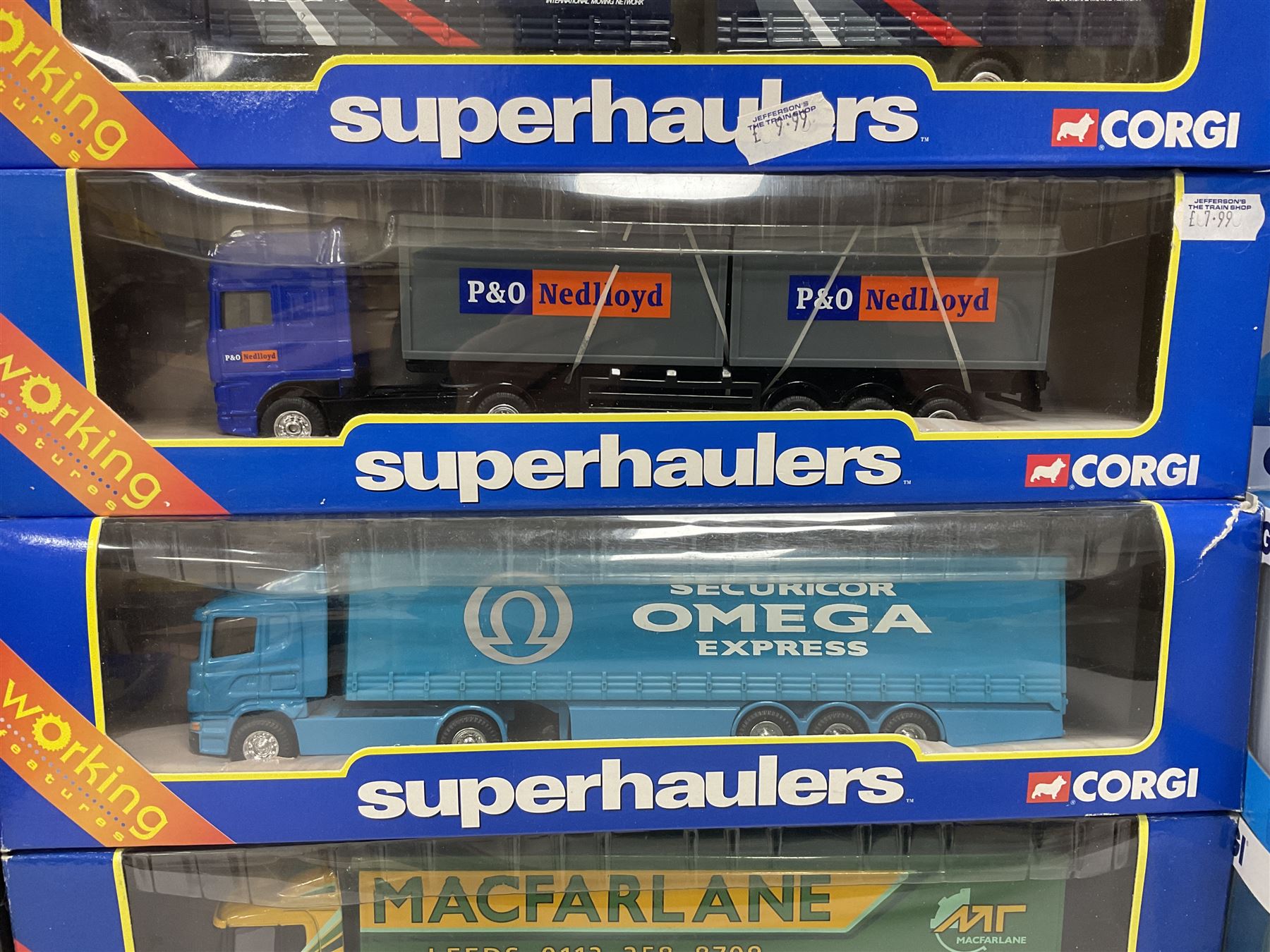 Corgi - sixteen 1:64 scale vehicles comprising ten Superhaulers; TY86650, TY86641, TY86661, TY86655, TY86652, TY87006, TY86605, TY87004, TY87002 and 59512; five Corgi Wheelz models comprising TY86636, TY86733, TY86815, TY87018, TY87019; with a further example from Saico 46601 (16)