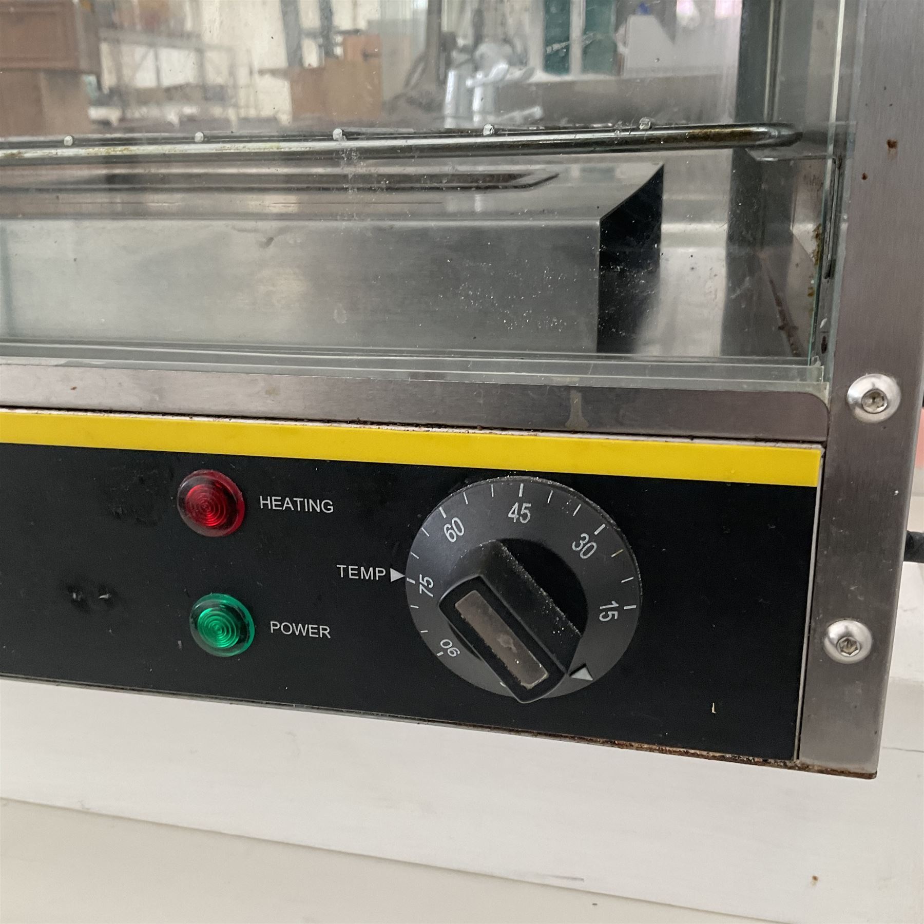 BUFFALO - pie warmer  - THIS LOT IS TO BE COLLECTED BY APPOINTMENT FROM DUGGLEBY STORAGE, GREAT HILL, EASTFIELD, SCARBOROUGH, YO11 3TX