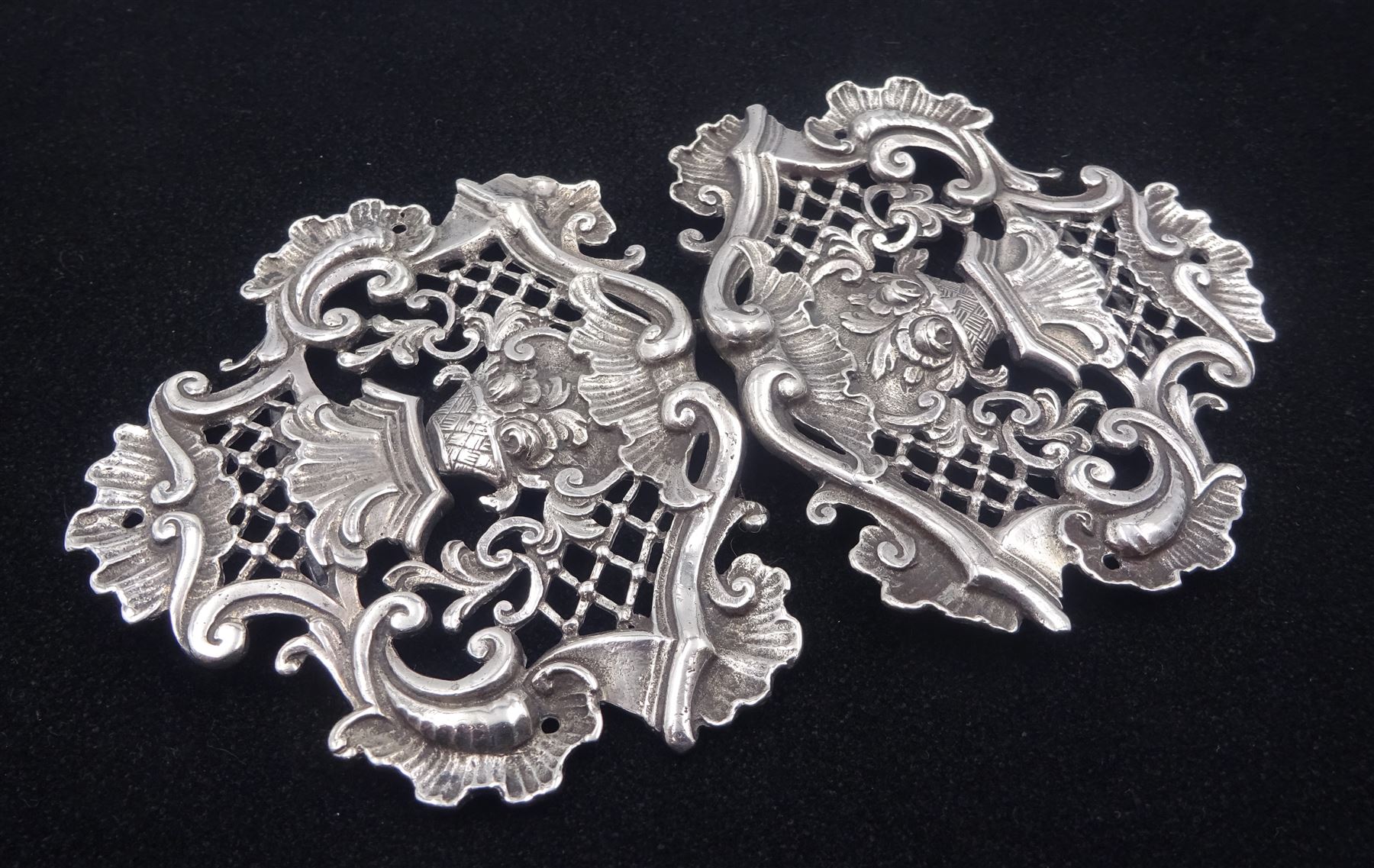 Silver nurses buckle, with pierced lattice and foliate decoration