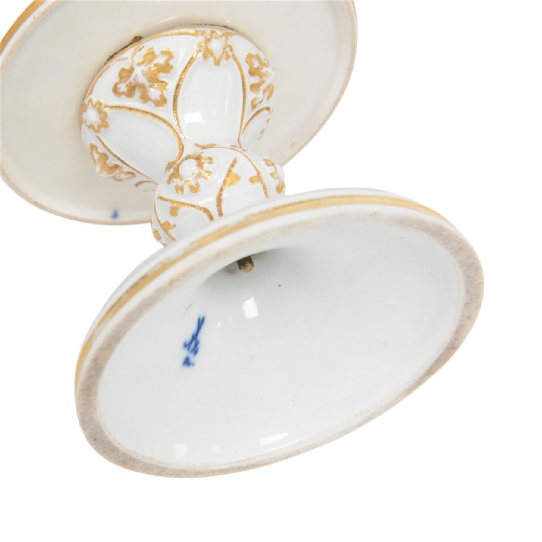 Meissen tazza, decorated with gilt fruit and foliage, H13cm