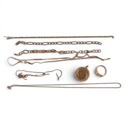 14ct gold jewellery, including chain links and ring, 12ct gold circular pendant and 9ct go...