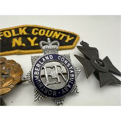 Collection of military and similar enamel badges, pin badges, cloth badges and brasses