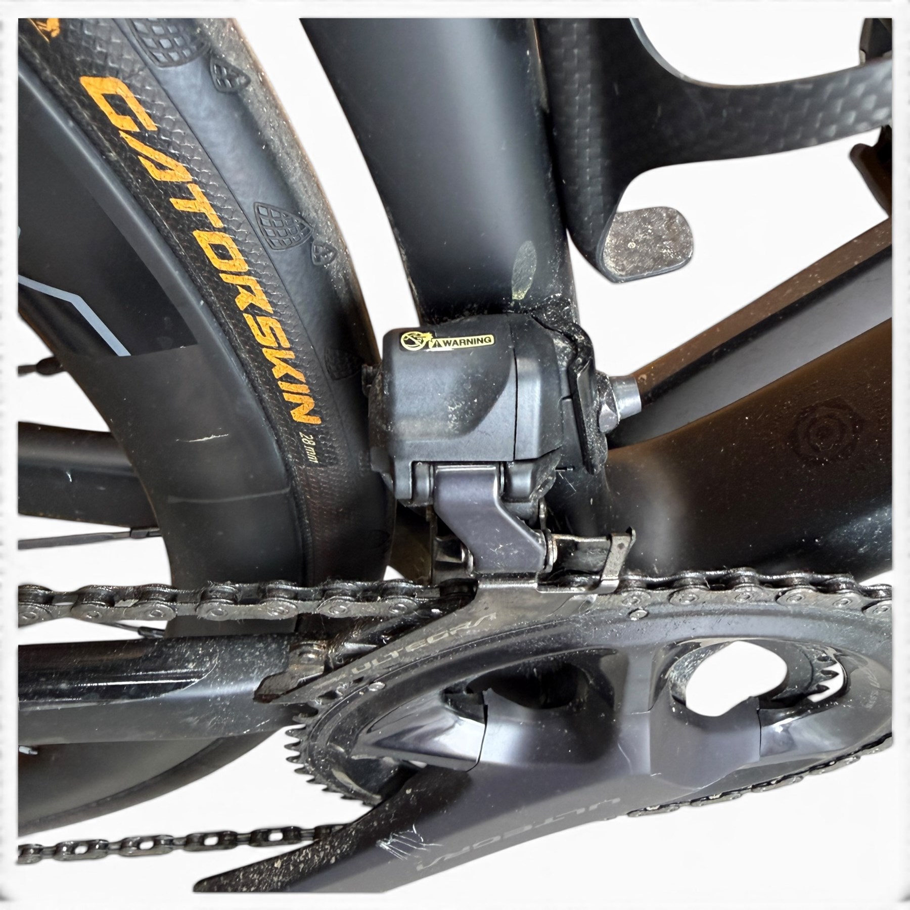 Ribble - Endurance SLR carbon bicycle, electronic gears, Garmin rally pedals, continental tyres, Shimano brakes, 2x12-speed, medium