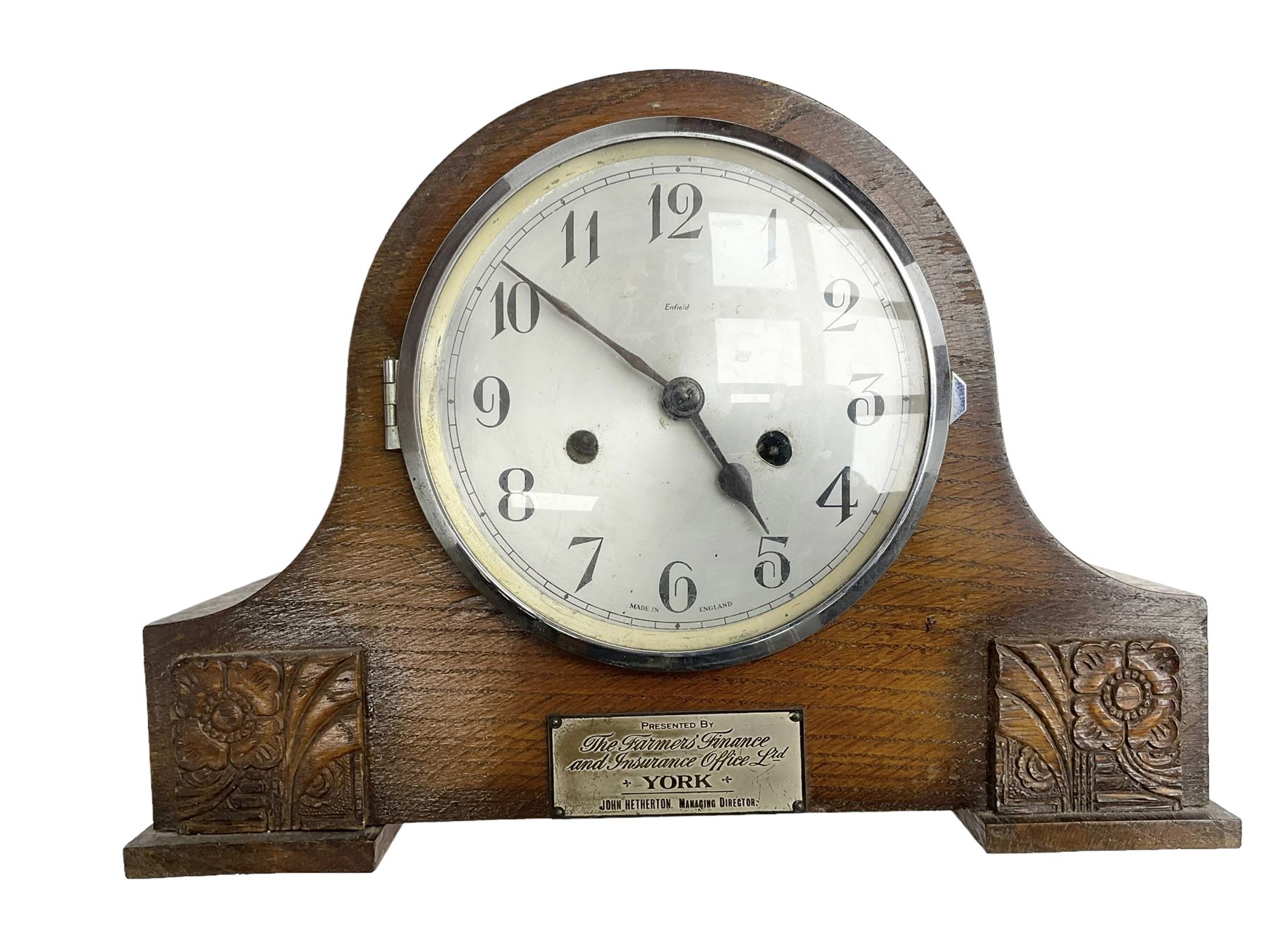 1930s Enfield striking mantle clock in an oak case, with pendulum