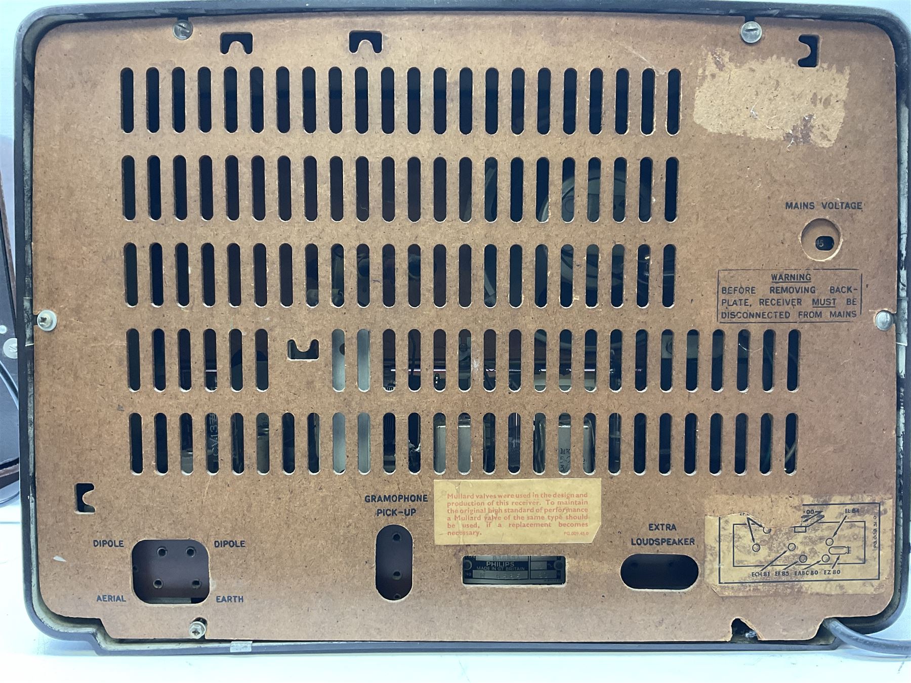 1950s Philips valve radio model B3G63A in brown Bakelite case, W42cm D21cm H30cm, together with 1950s Cossor Melody Maker model 524 radio and 1950s Grundig model 2041, tallest H35.5cm