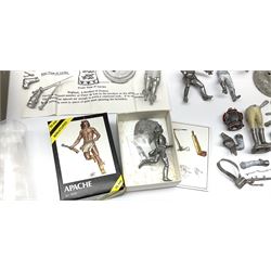 Quantity of cast metal figures and busts by Ceremonial Studios, Amati Miniatures etc including historical soldiers, American Native Indians etc predominantly in unmade/part constructed and unpainted kit form; together with associated accessories, wooden plinths etc; and boxed plastic soldiers