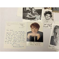 James Bond Casino Royale book signed by Daniel Craig, Judy Dench and other case members, together with Beatles book and Wing dust cover with spurious signature and other signed TV and sport memorabilia 