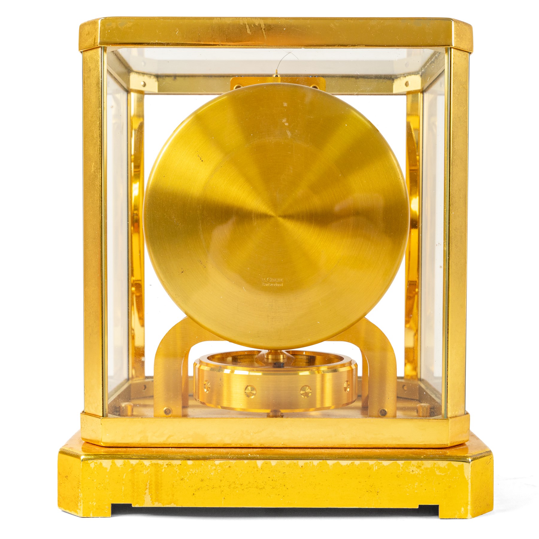 Jaeger-Le-Coultre, Atmos bracket clock, gilt brass case with glazed top and sides, silvered chapter ring with the numerals interspaced with batons, serial number 35125, H24cm