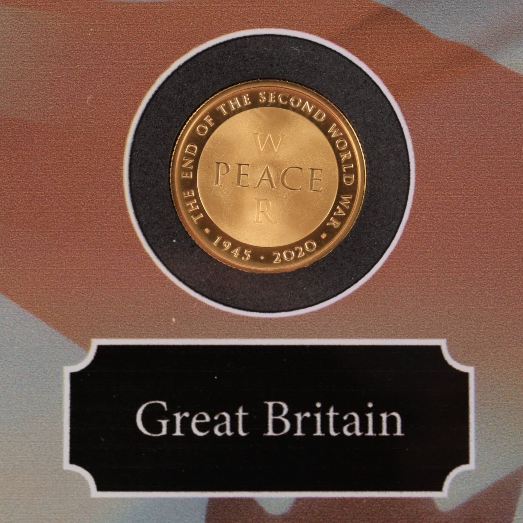 The London Mint Office 'The 2020 World War II Western Allied Set', comprising United States of America one tenth ounce gold five dollar coin, United Kingdom fine gold proof twenty-five pound coin, France fine gold proof fifty euro coin, and Canada 14ct gold proof one hundred dollar coin, cased with certificate