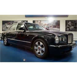 2001 Bentley Arnage Red Label Saloon

Registration: BU51 TGX
Engine: 6.75-litre turboch...
