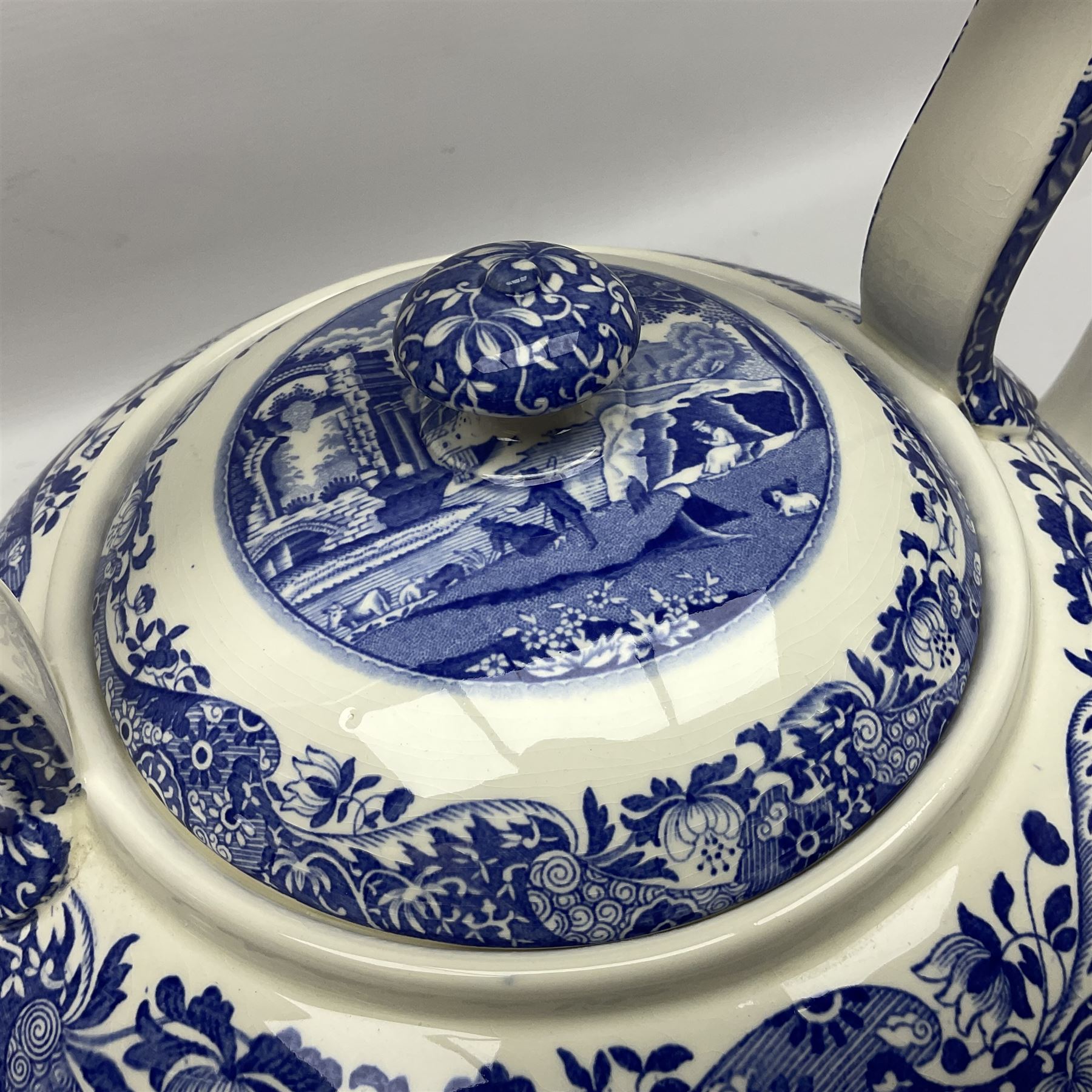 Spode blue and white kettle, decorated in the Italian pattern, with printed mark beneath, H30cm.