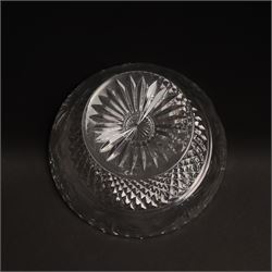Stuart Crystal Beaconsfield pattern bowl on short pedestal foot  foot, 17cm