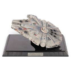 Code 3 Collectibles Star Wars Millennium Falcon  1:80 scale diecast replica, on display pl...