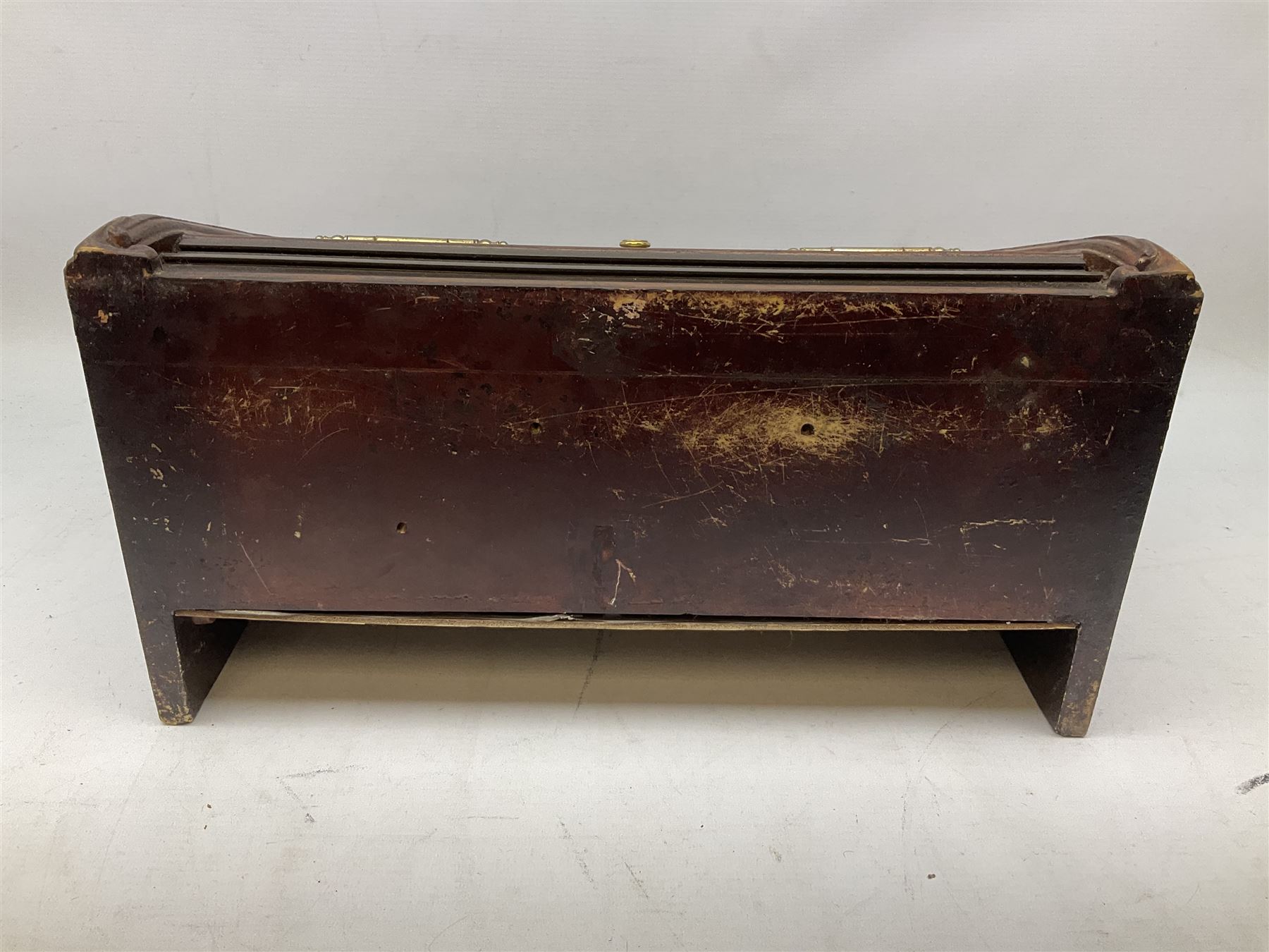 20th century Irish cigar shop display cabinet by Roger Aplin, Dublin, the box with hinged glazed front and decorative scroll top, H30.5cm
