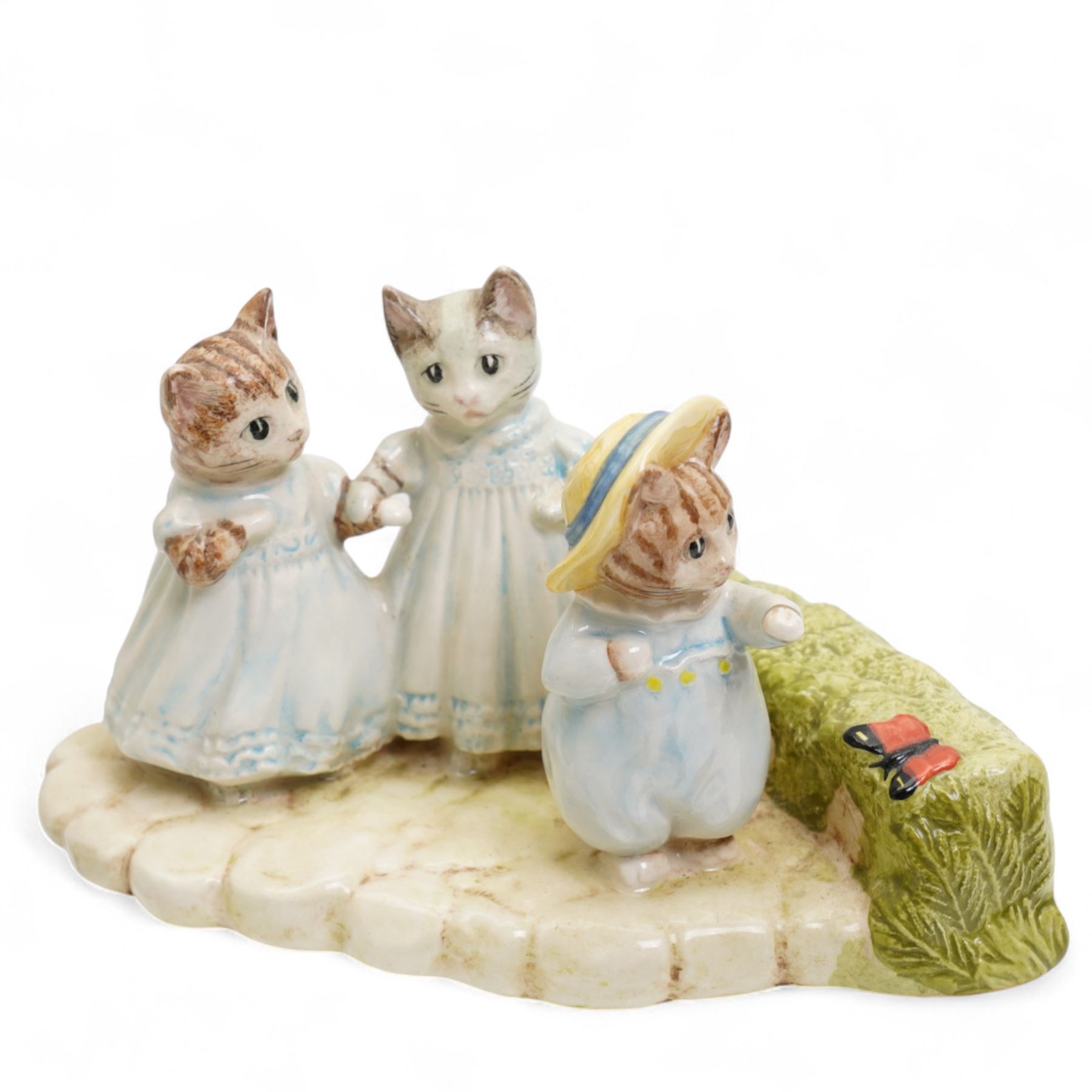 Ten Beswick Beatrix Potter figures, including Aunt Pettitoes, Amiable Guinea Pig, Pickles, Hiding From the Cat etc  