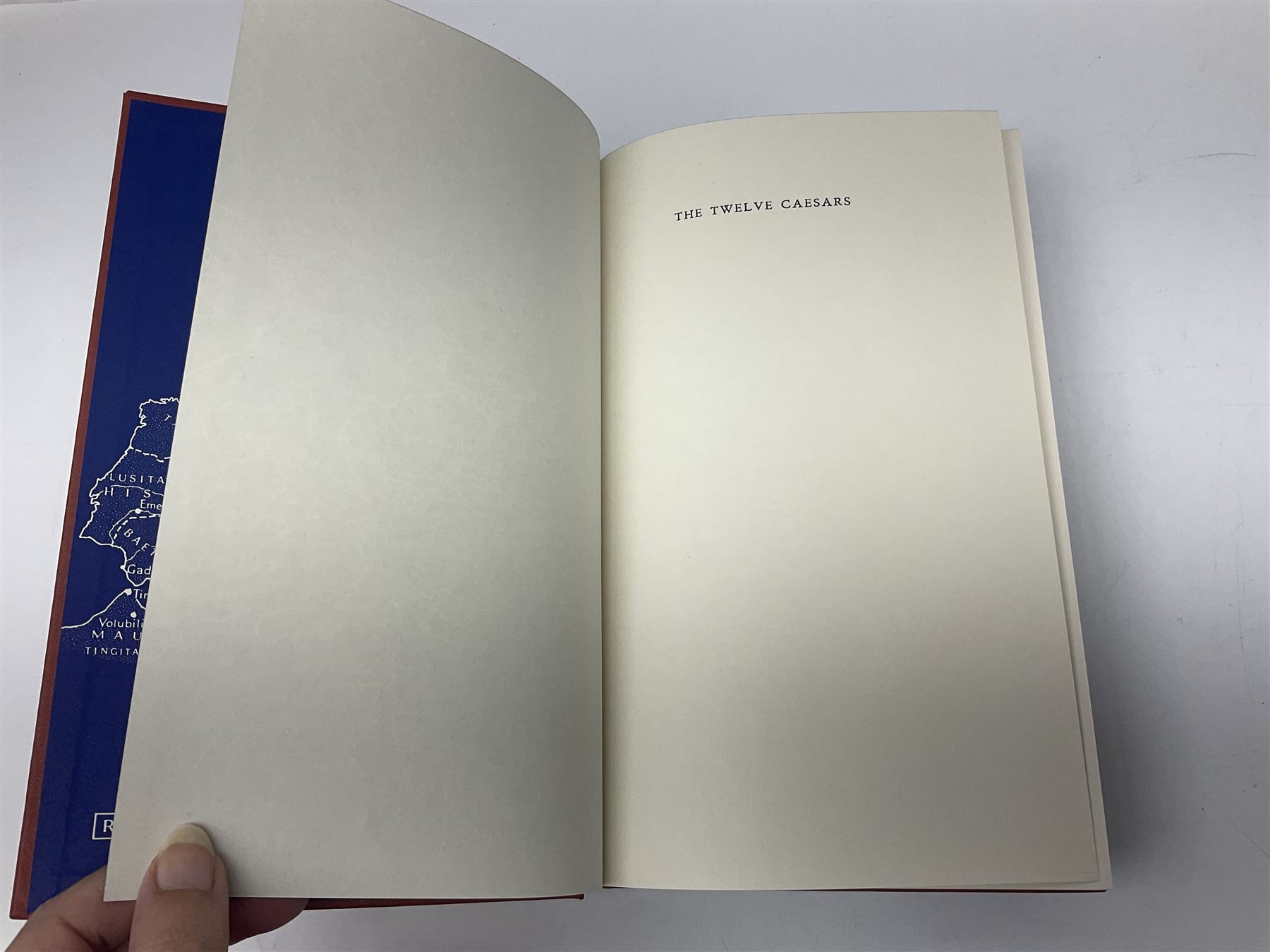 Folio Society - twenty-one volumes including All Quiet on the Western Front, The Twelve Caesars, Richard III, If this is a Man etc 