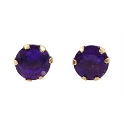 Pair of 9ct gold amethyst stud earrings, stamped 375