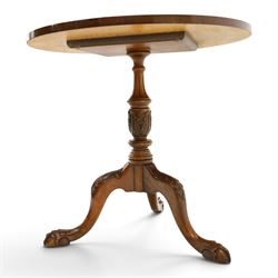 Quality Georgian design walnut and mahogany circular wine table, banded top with satinwood stringing, turned and fluted pedestal carved with acanthus leaves, the tripod base with carved knees terminating to ball-and-claw feet