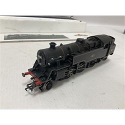 Bachmann ‘00’ gauge - 32152 ‘N’ Class 2-6-0 locomotive no.31812 in BR black; 32175 ‘Crab’ Class 2-6-0 locomotive no.13098 in LMS crimson; 32354A 4MT Class 2-6-4 locomotive no.80118 in BR black; 32355 4MT Class 2-6-4 weathered locomotive no.80136 in BR black (4) 