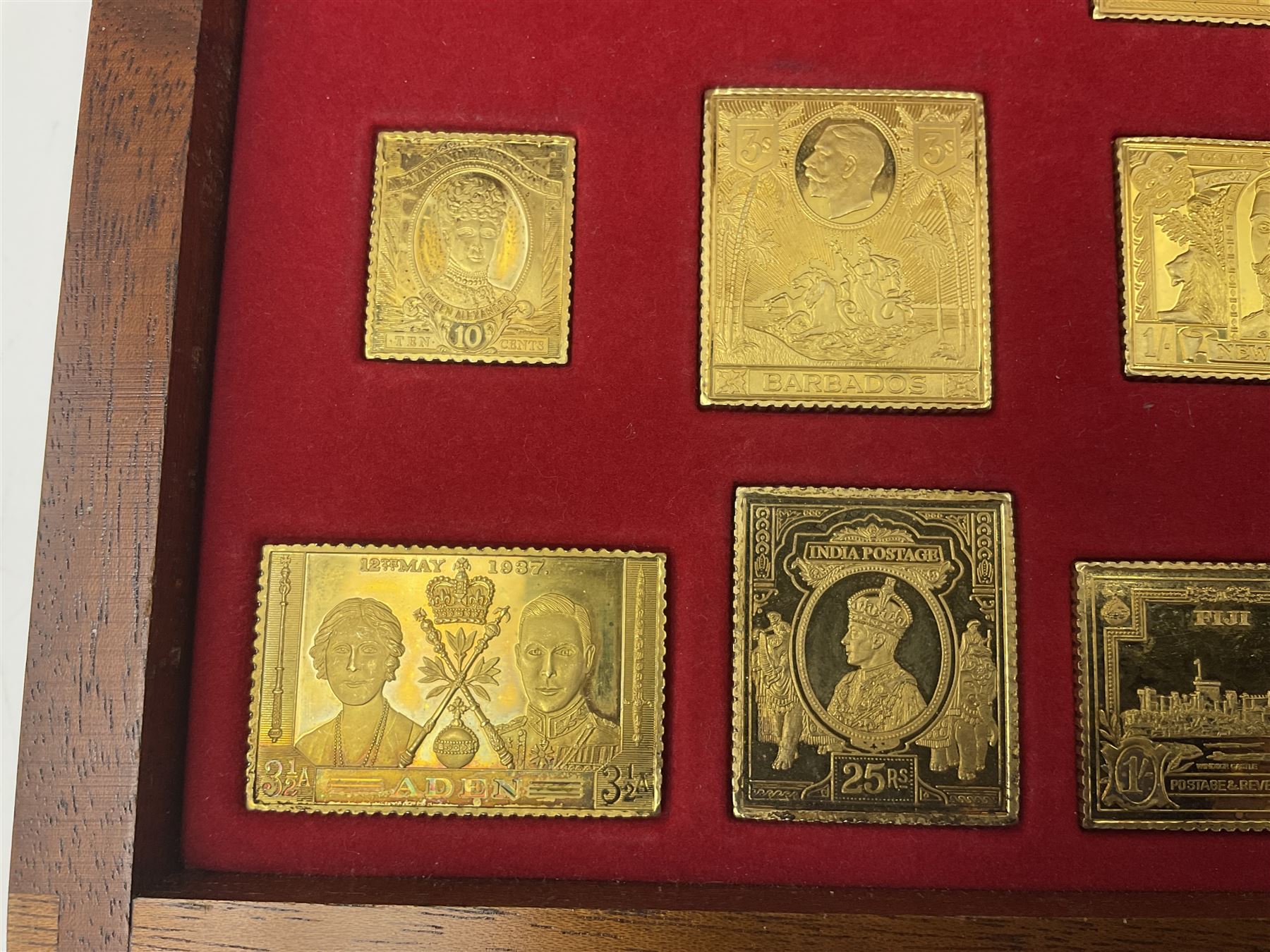 Danbury Mint sterling silver hallmarked stamp ingot set of twenty-five, housed in a fitted wooden case