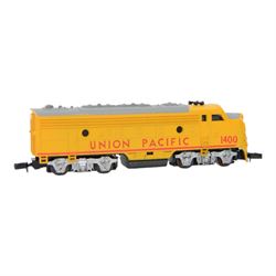 Collection of N gauge model railway locomotives and rolling stock, comprising Atlas, Roundhouse, Life Like and Bachmann examples, including Bachmann no.46612 Crane & Boom, Atlas no. 2102 EMD E8 diesel locomotive, Life-Like no. 7843 GP38 Union Pacific engine and Atlas no. 42042 RS3 Norfolk & Western locomotive, all boxed 