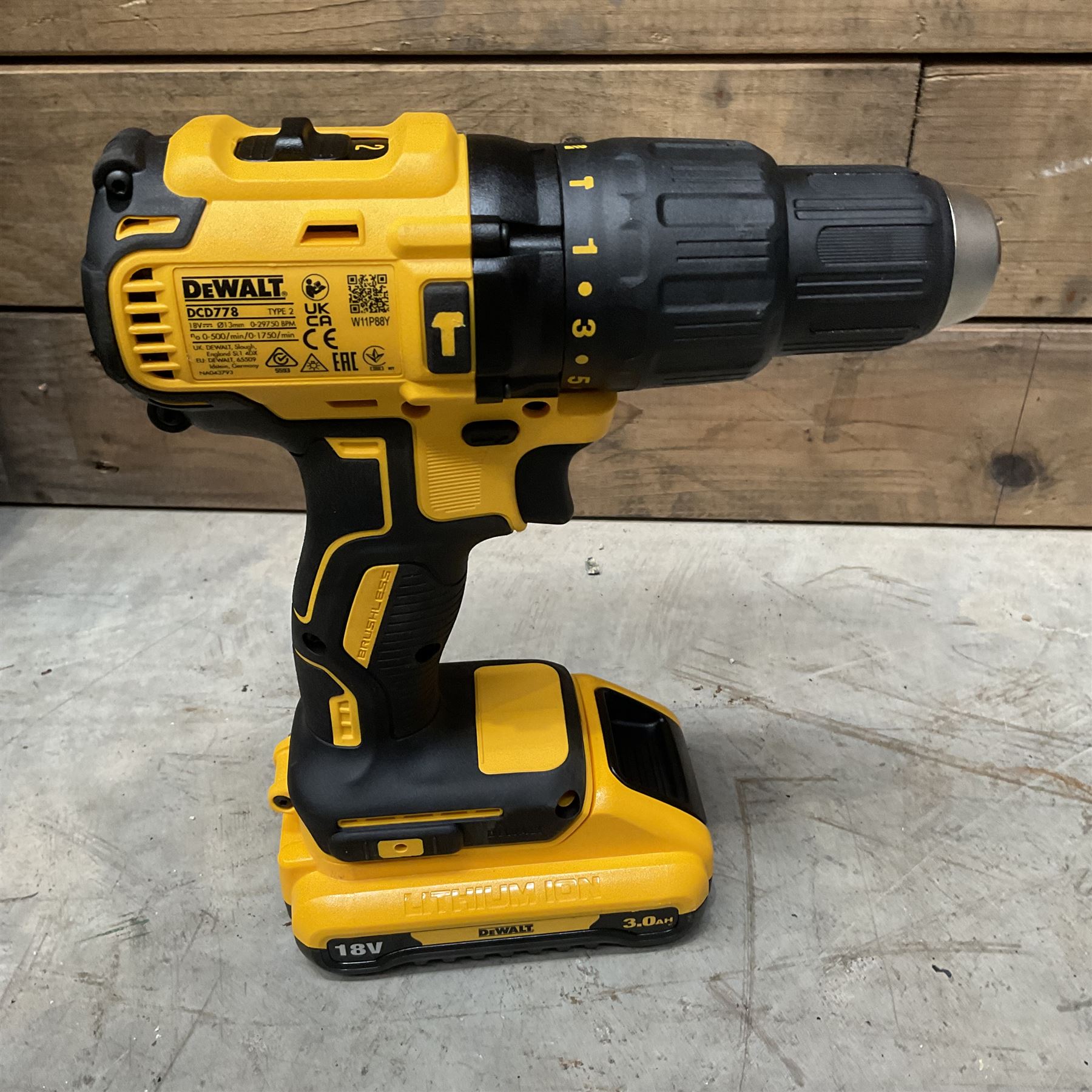 DeWalt DCD778 18V combi brushless cordless drill, with 2 x batteries, charger and hard case