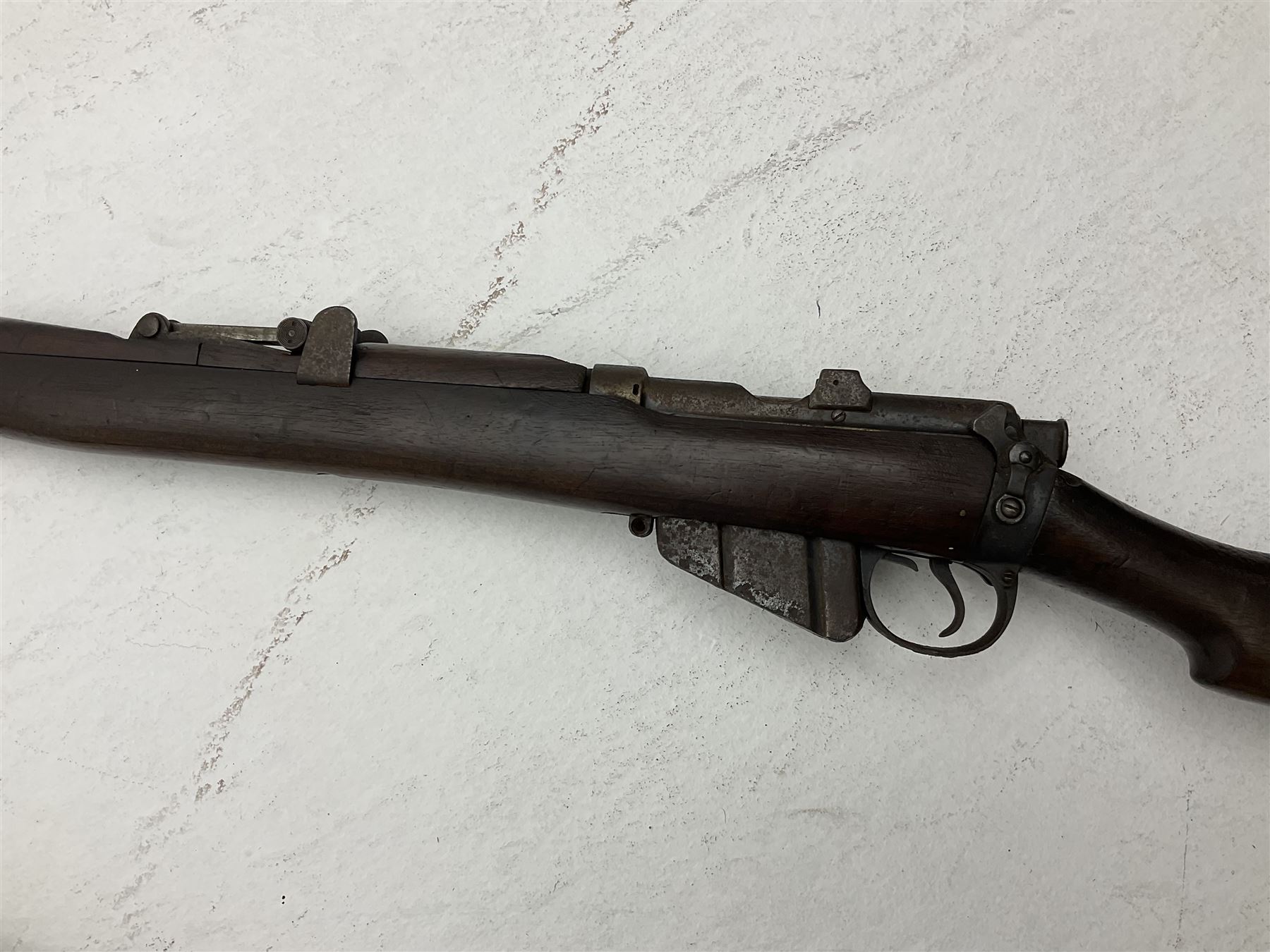 WW1 Lee Enfield SMLE .303 bolt action rifle with 63.5cm barrel and