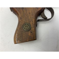 GAT .177 plunge action air pistol the butt impressed 'Reg.Us.Pat. Made in Japan' L22cm