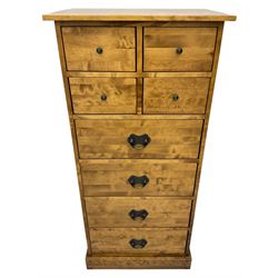 Laura Ashely Home - 'Garrett' pedestal chest, fitted with four small and four large drawers
