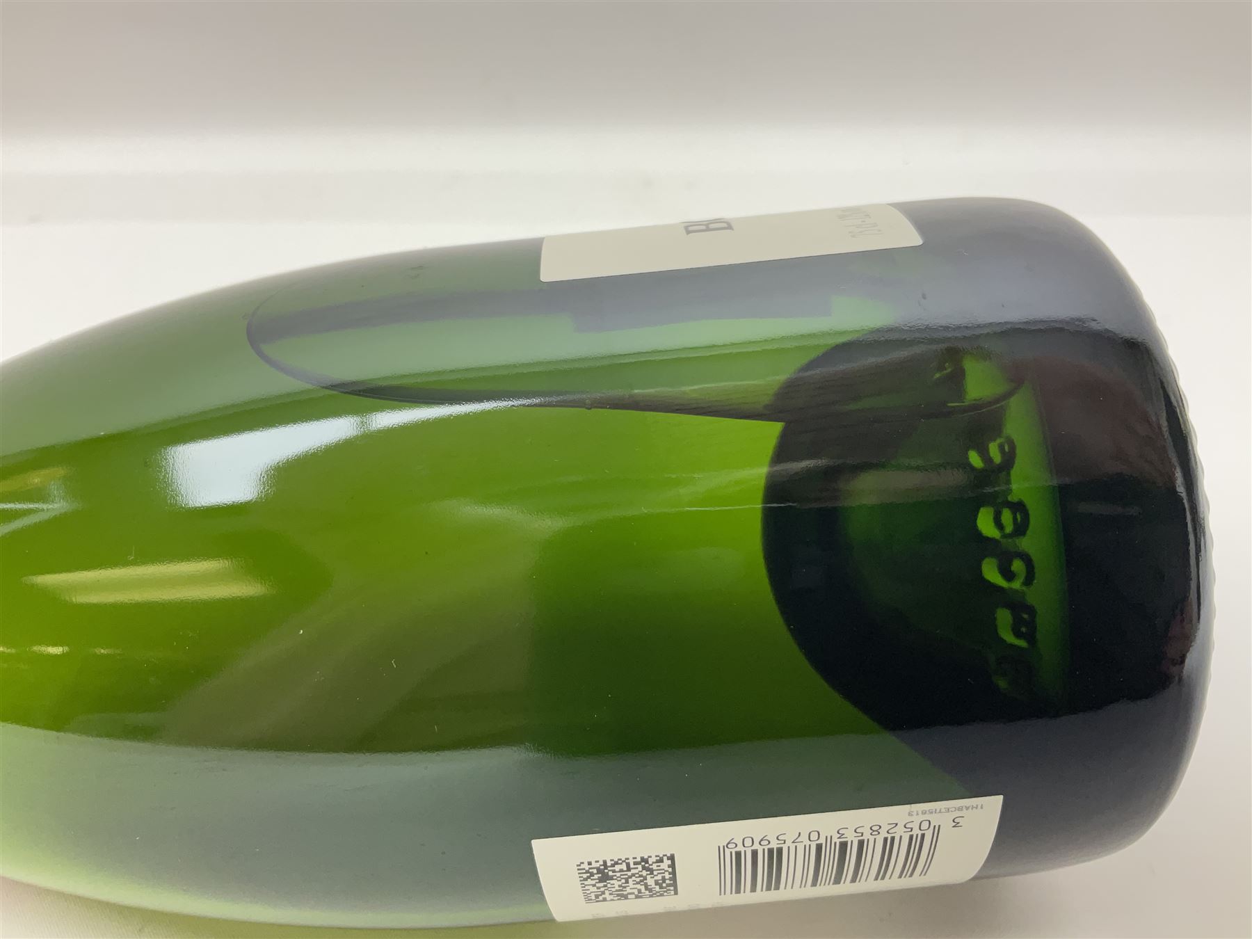 Bollinger special cuvee champagne, 75cl 12% vol, and Moet & Chandon imperial champagne, 750ml, 12% vol (2)