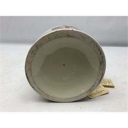 Pussers, British Navy rum, 1 litre, 95.5 proof, in a ceramic flagon