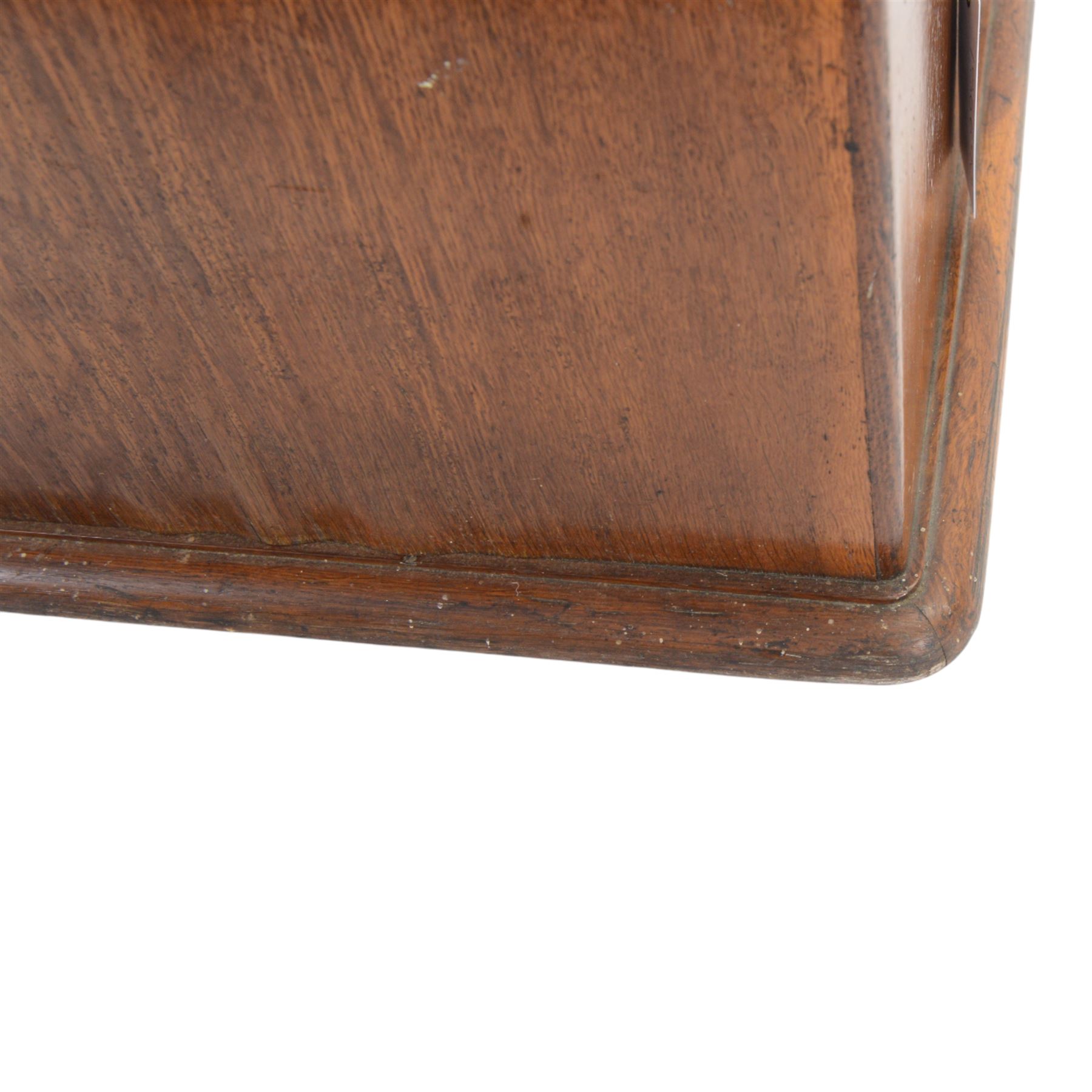 Oak table top canteen cabinet, the top with inset vacant brass cartouche, with pair of panelled doors opening to reveal four interior drawers with inset brass handle, containing a selection of silver plated flatware, 29cm x 40cm x 51cm