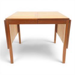 Vejle Stole - Mid 20th century Danish teak table extending and dropleaf table, raised on s...