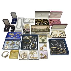 Collection of costume jewellery including pendants, necklaces, clip on earrings, bracelets etc