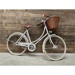 Pashley ladies town bicycle with Brookes leather saddle seat