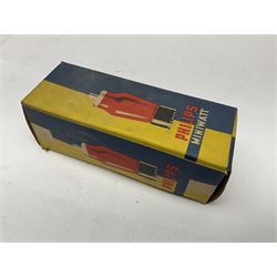 Eight Philips Miniwatt thermionic radio valves/vacuum tubes, including AZ31, C1, 1867, CY31, C1C, CY1C, four in original boxes