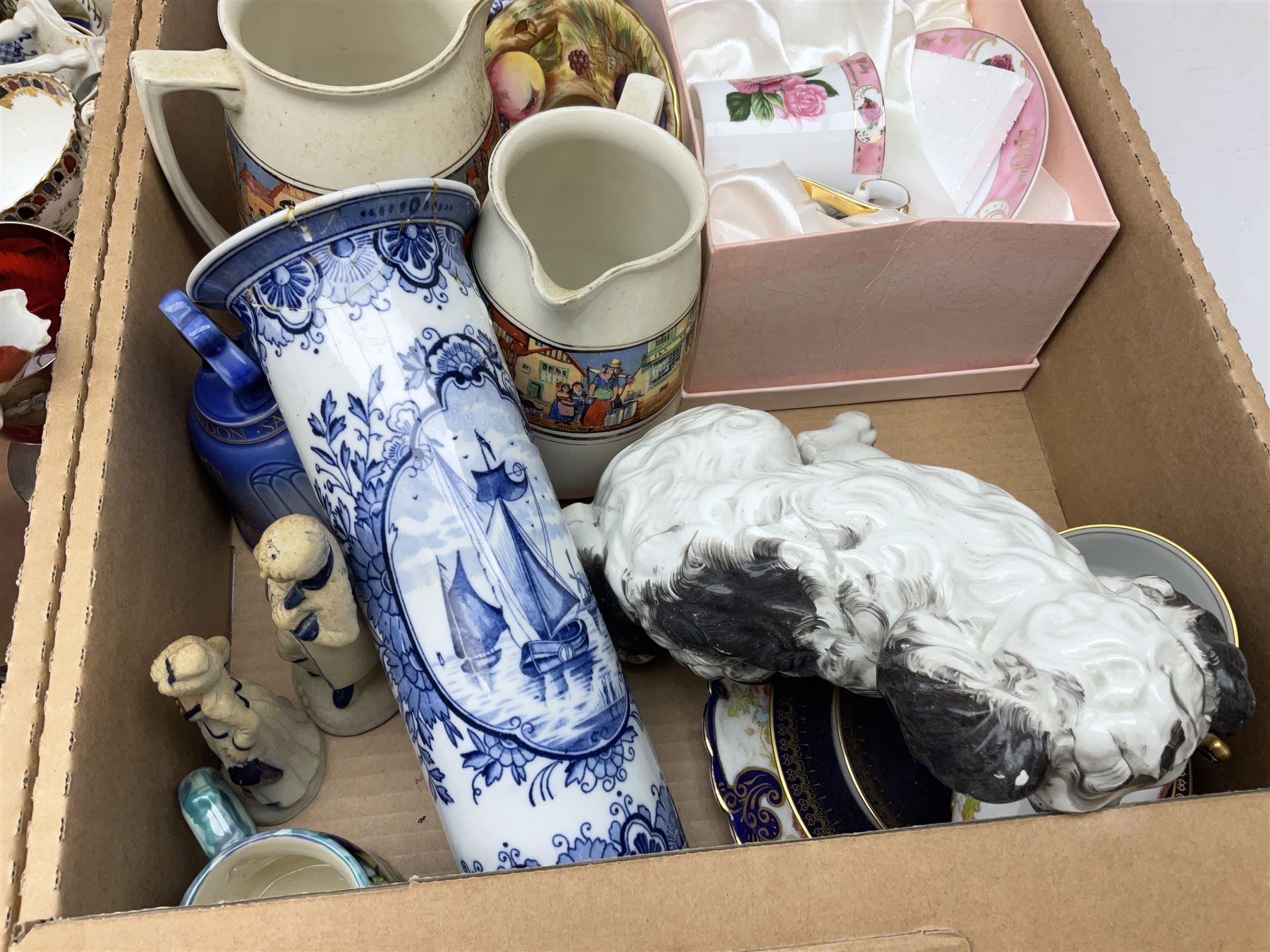 Large quantity of ceramics to include Royal Grafton Indian Tree pattern part tea and dinner service,
Bing & Grondahl bell, Aynsley Gold Orchard, Royal Worcester, Imari style, blue and white vases and plates, Staffordshire style dog, tea wares, boxed The Leonardo Collection 40th anniversary teacups and saucers  set etc