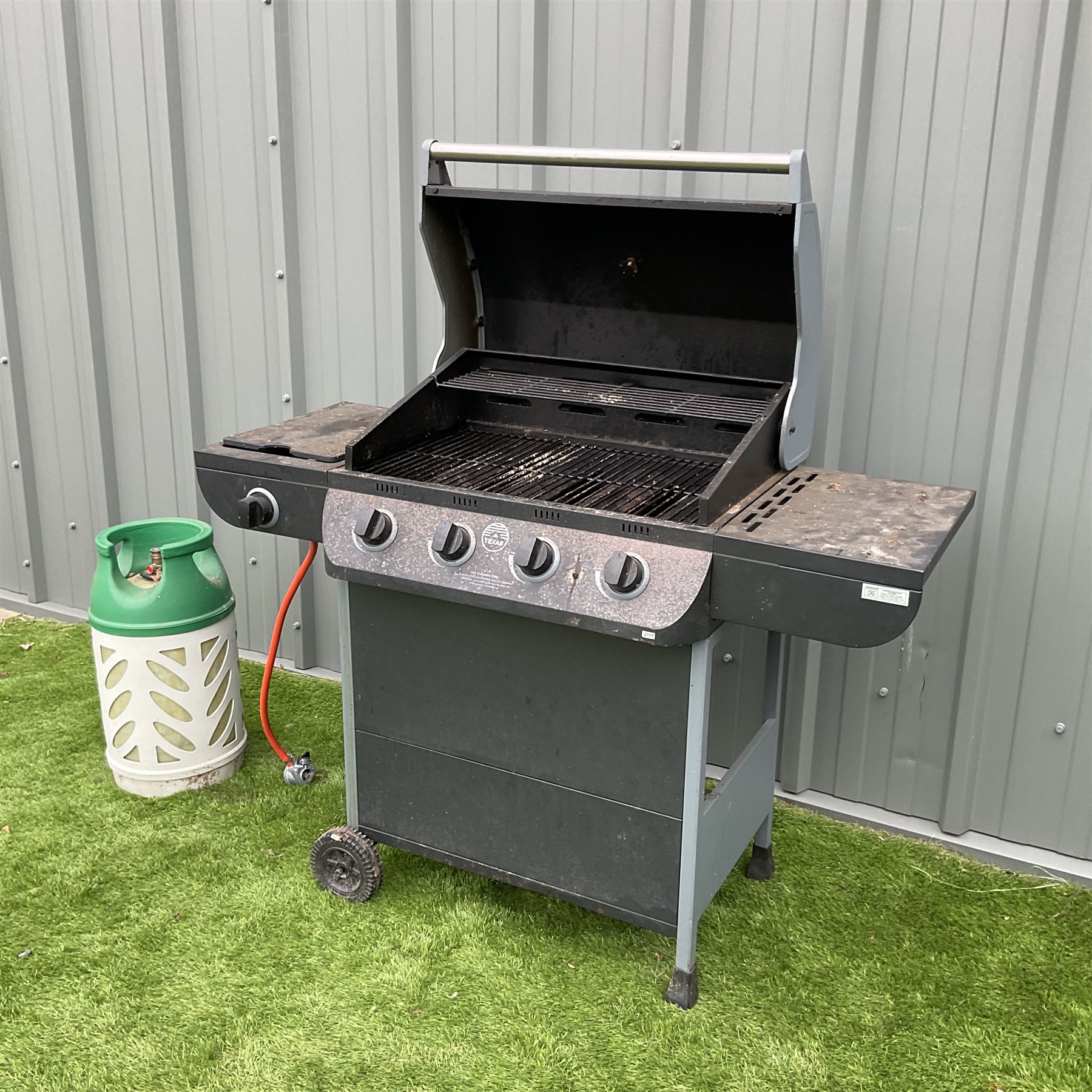 Nimbus 4 burner gas BBQ with gas bottle THIS LOT IS TO BE COLLECTED BY APPOINTMENT FROM DUGGLEBY STORAGE GREAT HILL EASTFIELD SCARBOROUGH YO11 3TX Garden Home Commercial Assets
