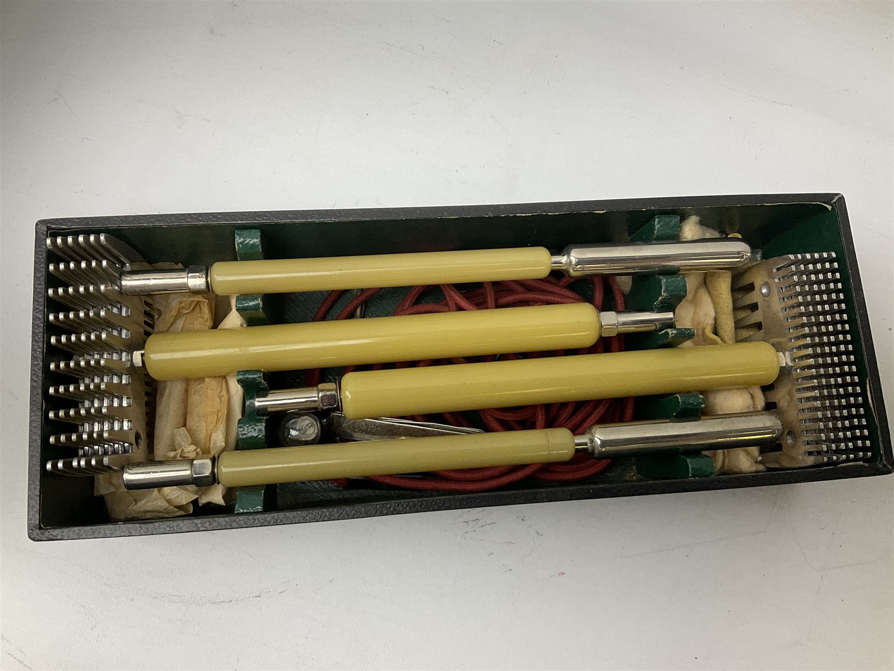 1930s Overbeck Rejuvenator housed in fitted case, by Overbeck, Chantry House, Grimsby, 1930's