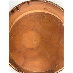 John Hudson: Large slipware charger in the style of Thomas Toft by John Hudson of Mirfield Pottery, decorated with a cockerel, incised marks verso, D 41cm.