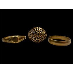 Three 9ct gold rings, comprising wedding band, pierced dome ring and signet ring with engraved initial, all stamped or hallmarked