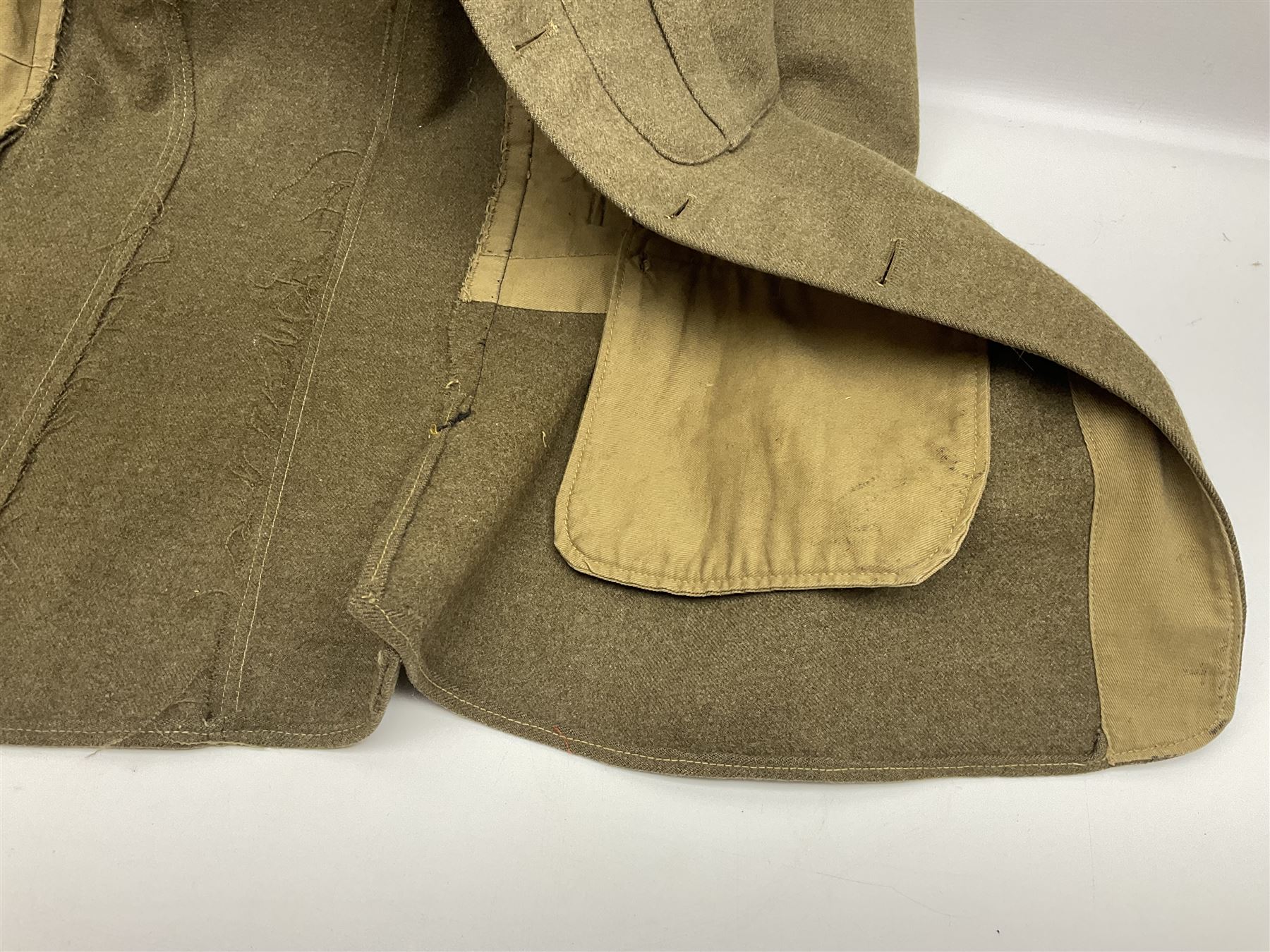 British M22 khaki tunic for the Hampshire Regiment with WW1 trio ribbon bar